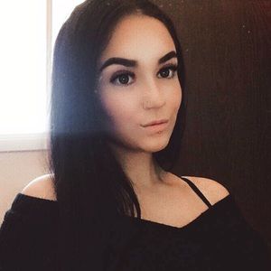 Meet your Posher, Cecilia